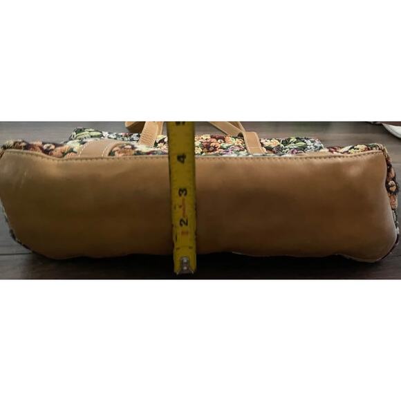 Village Tannery Designs by Sevetet / Vintage / Floral Tapestry Tote Bag - Picture 9 of 10